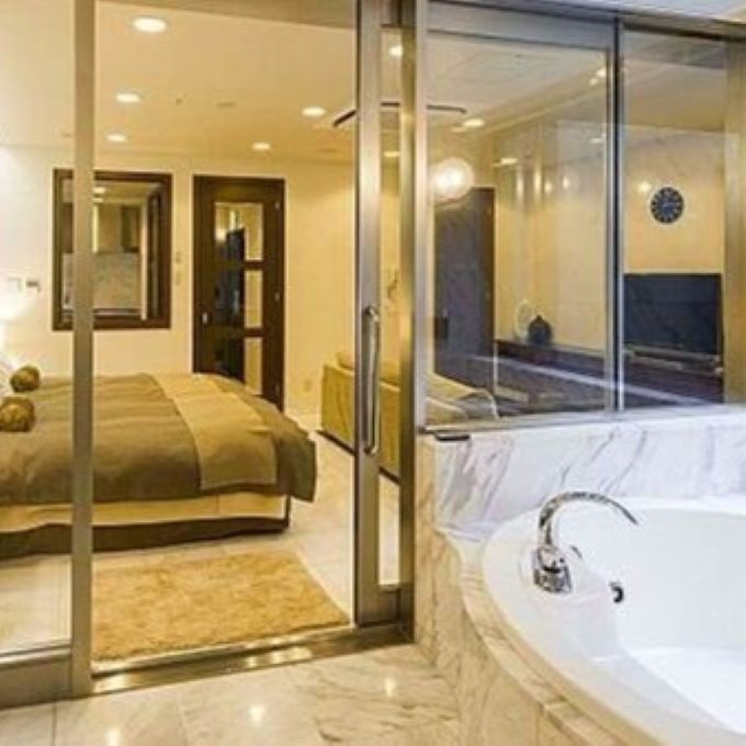 東京-新宿區西新宿6-20-7