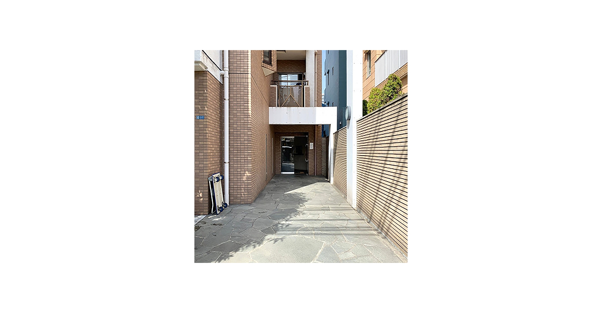 1.エントランス2_朝日シティパリオ高輪台A館8階 680