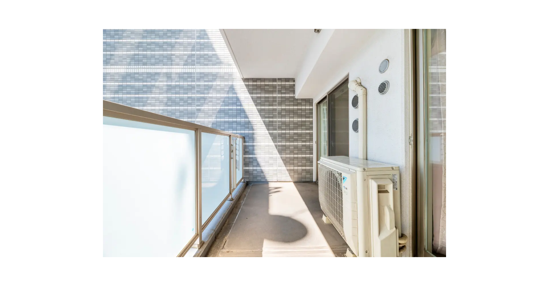 15683043_13_l - miya JHANG